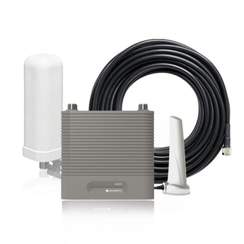 Single Room A500 Kit with an Omni-Directional Outdoor antenna and an Omni Desktop indoor antenna