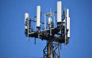 What Are the Differences Between a 4G and a 5G Tower?